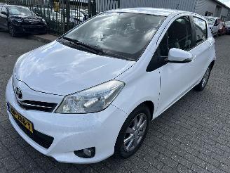 bruktbiler bedrijf Toyota Yaris 1.0 VVT-I  Comfort 2014/5