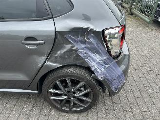 Volkswagen Polo 1.2 TSI  Highline  Automaat picture 9