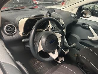 Ford Ka 1.2 Titanium picture 8