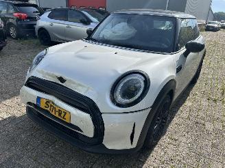  Mini Cooper Camden 1.5  Automaat 2023/3