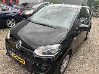 krockskadad bil auto Volkswagen Up! 1.0    3 Drs 2012/5