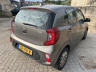 Kia Picanto 1.0 picture 5