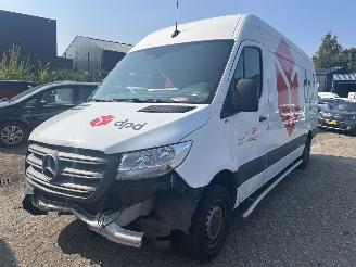 krockskadad bil bedrijf Mercedes Sprinter 315 CDI  L4H3 2020/11