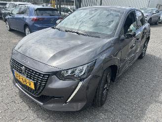  Peugeot 208 1.2 PureTech Allure 2023/7