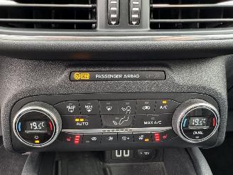 Ford Kuga Vignale 1.5 Panorama B&O LED Leder Navi Vol opties picture 30