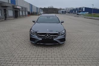 Auto incidentate Mercedes E-klasse 350 CDI AMG KOMBI PANORAMA BURMESTER MULTI LED 2017/1