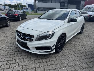 škoda osobní automobily Mercedes A-klasse A180 AUTOMATIK AMG PAKET KLIMA XENON 2013/3