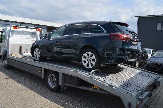 Voiture accidenté Opel Insignia 2.0 CDTI 125 KW KOMBI EURO 6 2015/5