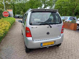 Suzuki Wagon-R+ 1.3 S-Limited picture 15