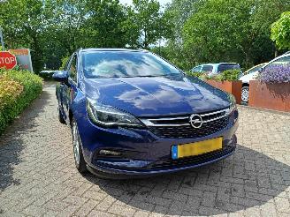 Opel Astra Sports Tourer 1.6 CDTI Business+ picture 21