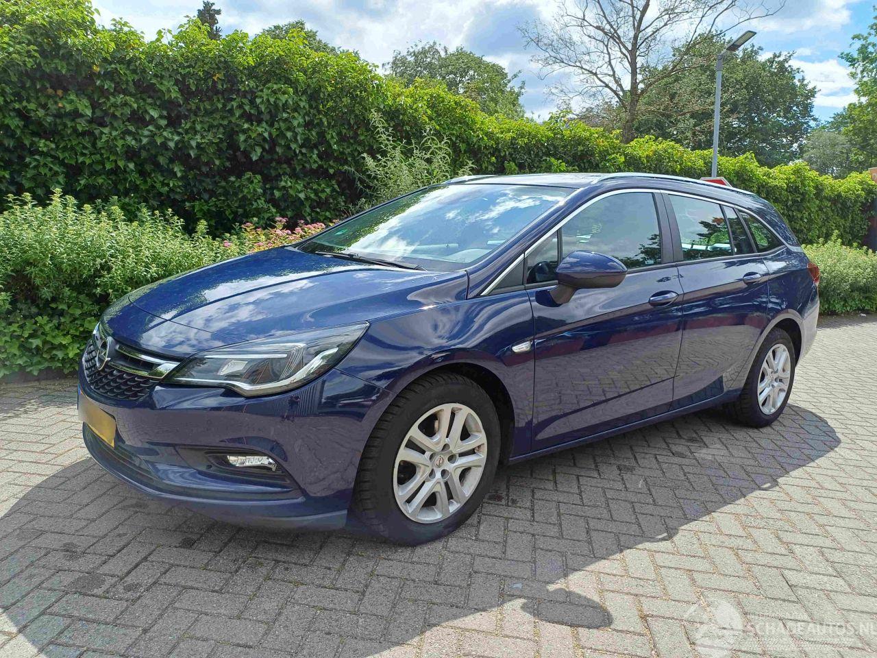 Opel Astra Sports Tourer 1.6 CDTI Business+