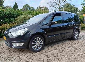 Vaurioauto  passenger cars Ford Galaxy 1.6 SCTi Trend Business 7 persoons 118kw 2012/3