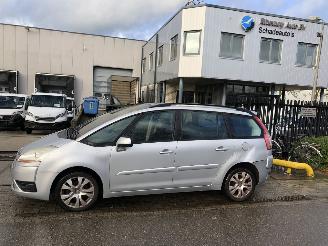 krockskadad bil auto Citroën Grand C4 Picasso 1.6 vti 88kW 7 persoons 2010/5