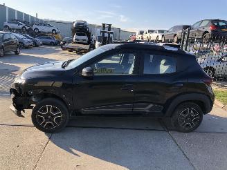 Schadeauto Dacia Spring Comfort plus 27kWh 2022/12