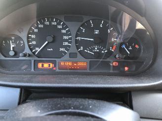 BMW 3-serie 316i Touring picture 8