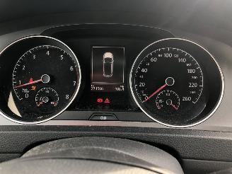 Volkswagen Golf 12tsi Variant AIRCO NAVI picture 7