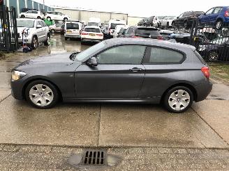 Auto incidentate BMW 1-serie 114i 75kW E5 2012/12