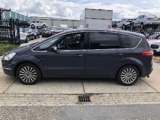 uszkodzony samochody osobowe Ford S-Max 1.6i 118kW 7 persoons 2016/1