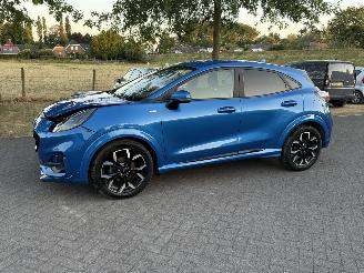 Vaurioauto  passenger cars Ford Puma ST-Line / Automaat 2022/9