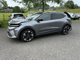 Unfallwagen Renault Scenic E-Tech EV87 Long Range 2025/11