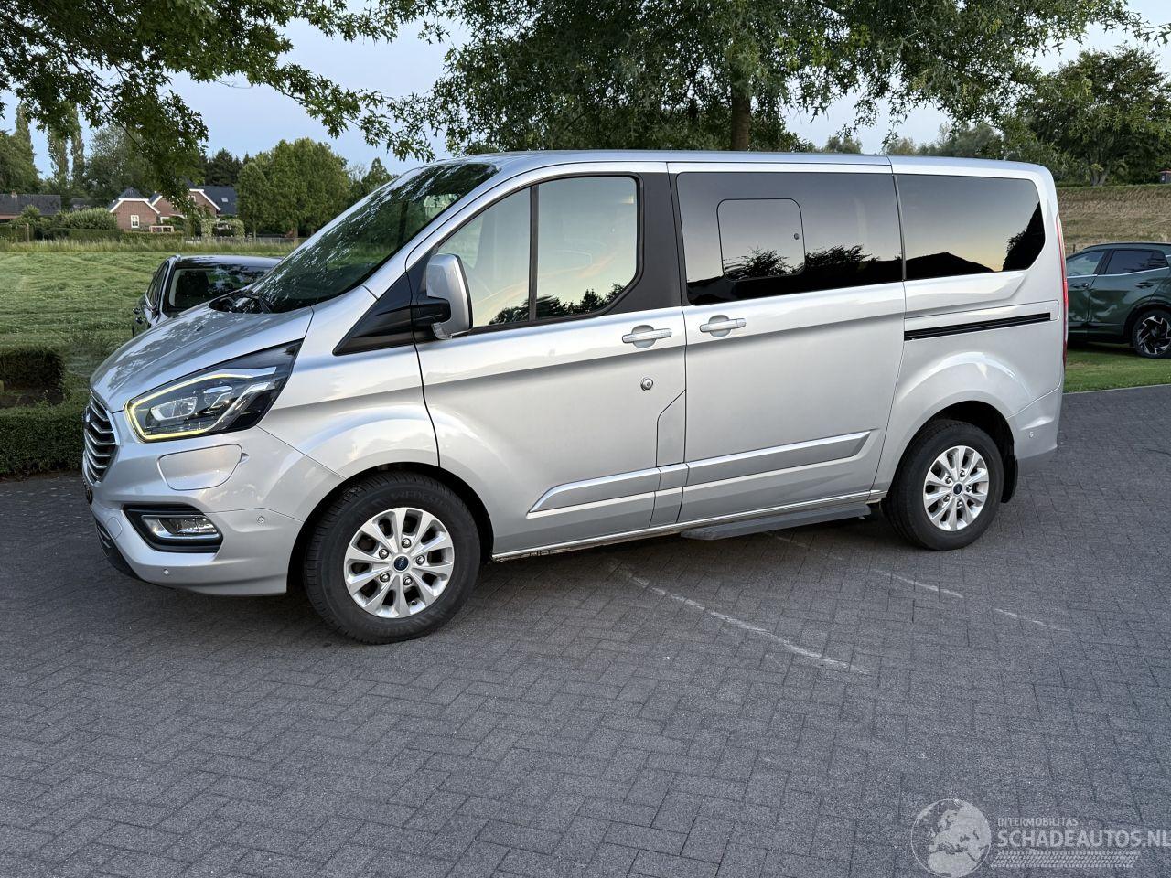 Ford Transit Custom Tourneo 320 / Plug-in hybride / 8p / Automaat