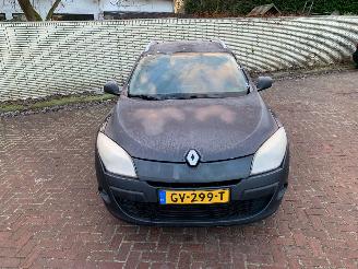 Avarii autoturisme Renault Mégane 1.6 EXPRESSION 2010/11