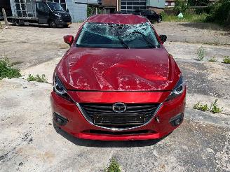 Auto incidentate Mazda 3  2014/2