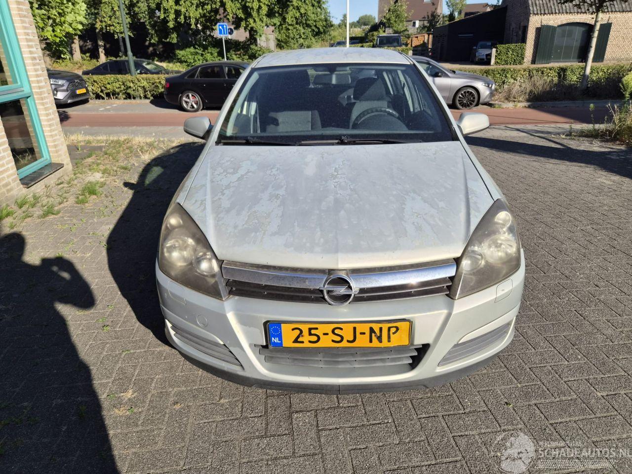 Opel Astra 1.6 EDITION