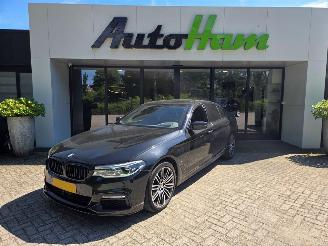 Vaurioauto  passenger cars BMW 5-serie 530e iPerformance Sedan 4Dr Elektrisch Benzine 1.998cc 185kW (252pk) RWD 2017-03/2020-06 (JA91; JA92) B48B2 2017/5