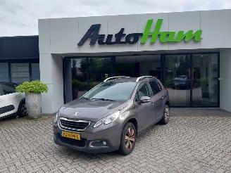 Avarii autoturisme Peugeot 2008 1.2 Vti 12V PureTech 82 MPV  Benzine 1.199cc 60kW (82pk) 2014/4