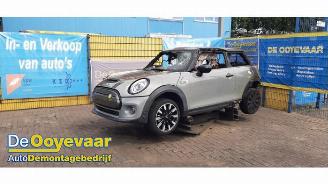 Salvage car Mini Cooper S Mini (F56), Hatchback 3-drs, 2013 Cooper SE,Electric 2020/3