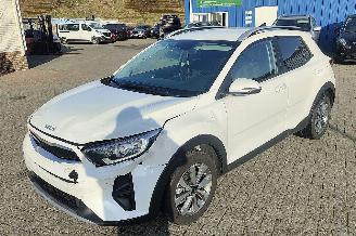 Auto incidentate Kia Stonic Kia Stonic Edition 7  lichte rijdende schade ! 2024/11