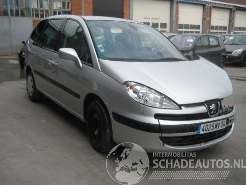 Peugeot 807 