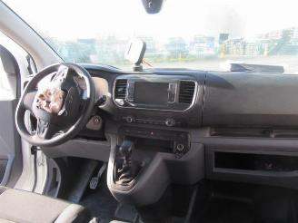 Peugeot Expert AMBULANCE picture 15