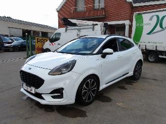 krockskadad bil auto Ford Puma ST -LINE 2022/7