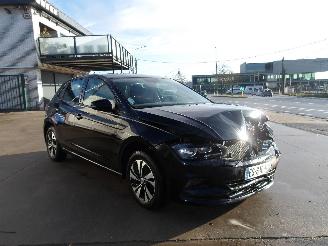 Schadeauto Volkswagen Polo  2017/11
