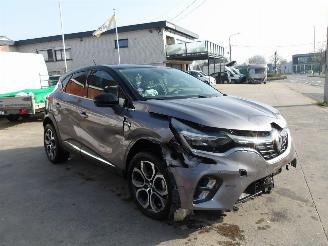 Schadeauto Renault Captur  2021/10