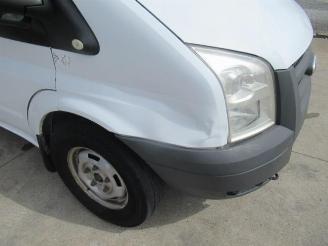 Ford Transit  picture 3