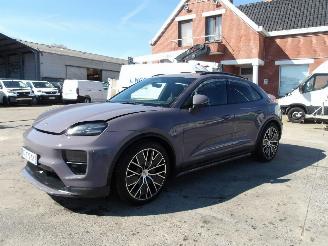 Coche accidentado Porsche Macan 4 TYPE 95B 2024/10
