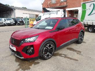 Vaurioauto  passenger cars Peugeot 2008 ALLURE 2024/1