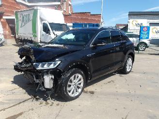 uszkodzony samochody osobowe Volkswagen T-Roc R-LINE 2022/7