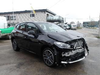 Vaurioauto  passenger cars BMW 2-serie  2023/9