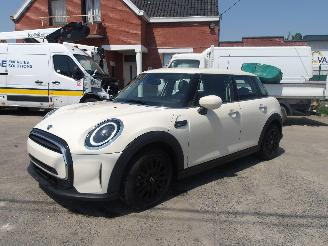 Unfallwagen Mini One  2022/8