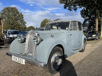 skadebil auto Triumph Renown 2 LITRE SALOON 1951/1