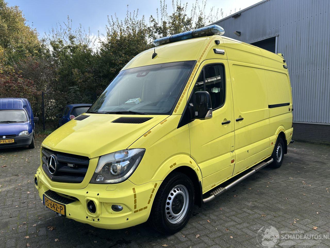 Mercedes Sprinter 319 CDI V6 EX AMBULANCE, XENON, LEDVERLICHTING, LUCHTVERING ENZ