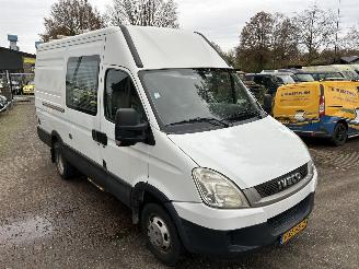 Iveco Daily 50C15V 330 H2 DUBBELLUCHT ACHTER picture 23