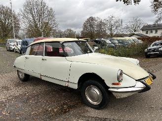 Citroën DS ID 19 picture 13