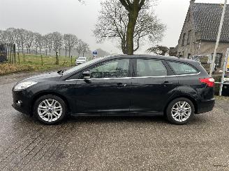 Ford Focus 1.0 EcoBoost Titanium picture 4