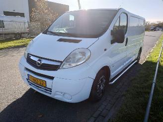 dañado vehículos comerciales Opel Vivaro 2.0 CDTI 84KW L2/H1 AIRCO 2011/11