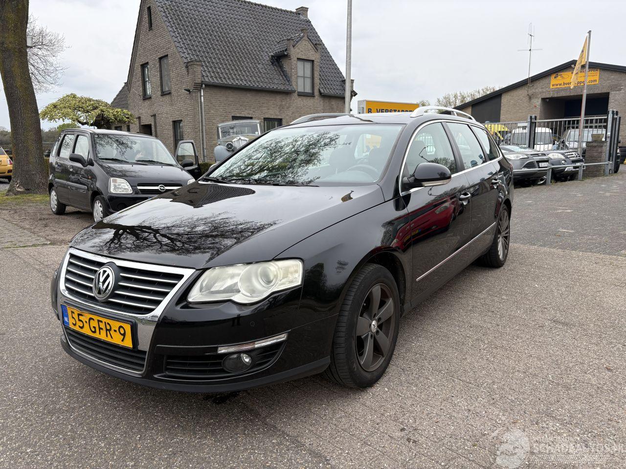 Volkswagen Passat Variant 1.8 TFSI Trendline SCHADE AUTO !